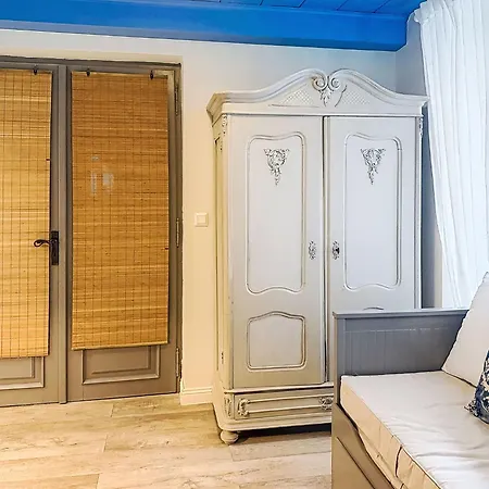 Luxury 244 By Interhome 塔博尔